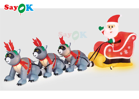 Украшения Xmas гигантского рождества раздувные 3 енота вытягивают Санта Клауса для того чтобы дать подарки