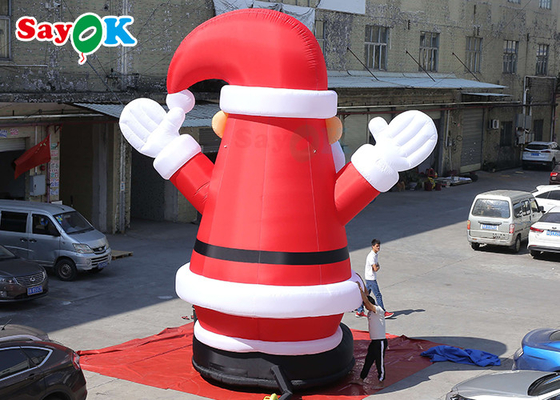 Большой раздувной Санта-Клаус взрывает украшение Xmas для активного отдыха