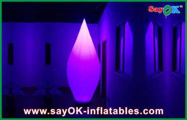 Фонарик крупного плана изготовленного на заказ украшения освещения рекламы раздувного земной