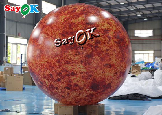 Крупный план украшения этапа концерта раздувной освещая большой горя Солнце на ночь партии