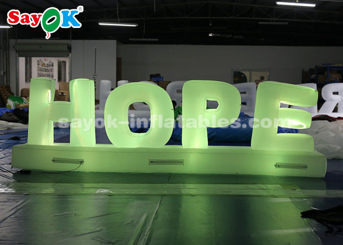 На открытом воздухе большое раздувное освещение СИД письма покрашенное для годовщины